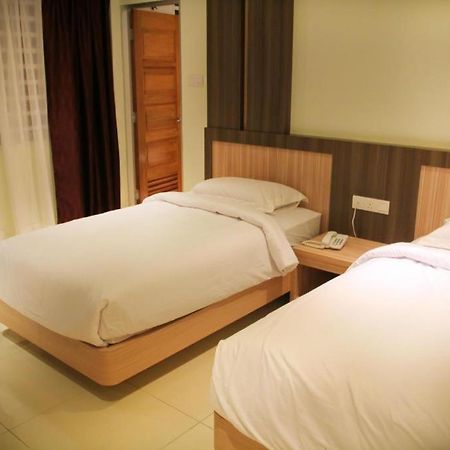 Ktc Hotel Sungkai Buitenkant foto