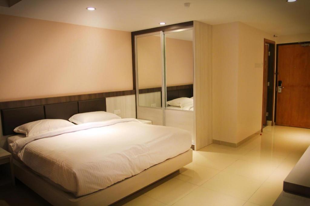 Ktc Hotel Sungkai Buitenkant foto