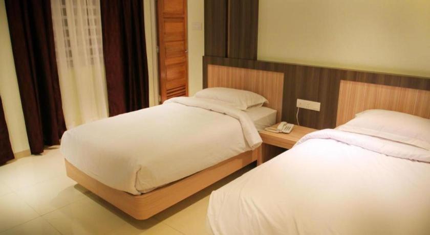 Ktc Hotel Sungkai Buitenkant foto