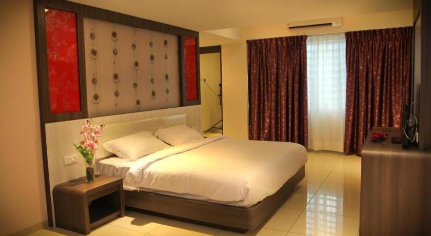 Ktc Hotel Sungkai Buitenkant foto